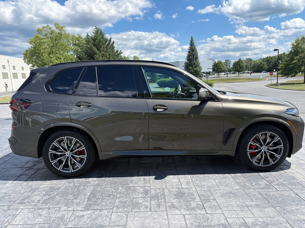 New 2026 BMW X5 PHEV xDrive50e SUV