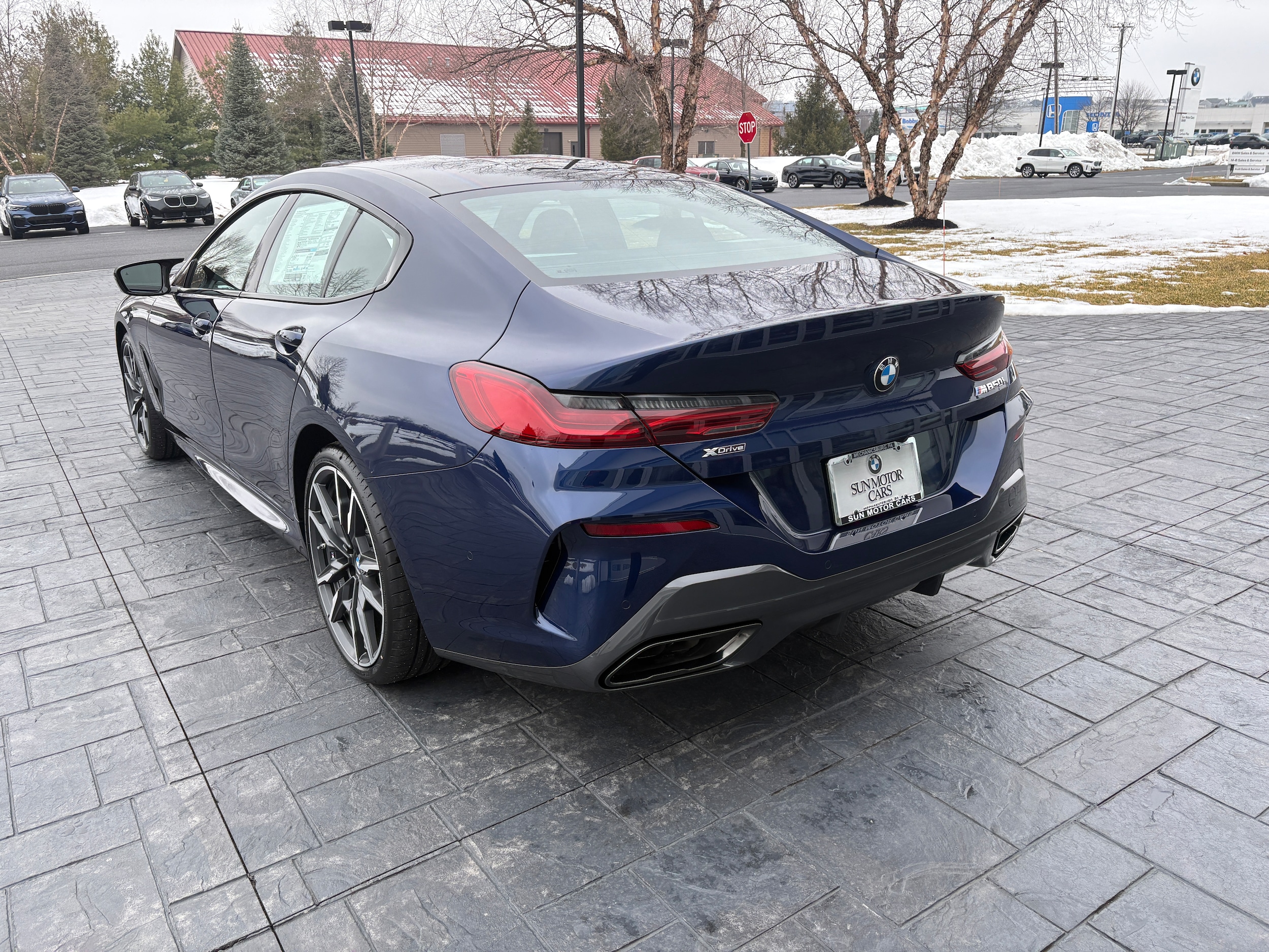 2026 BMW 8 Series M850i - Photo 7