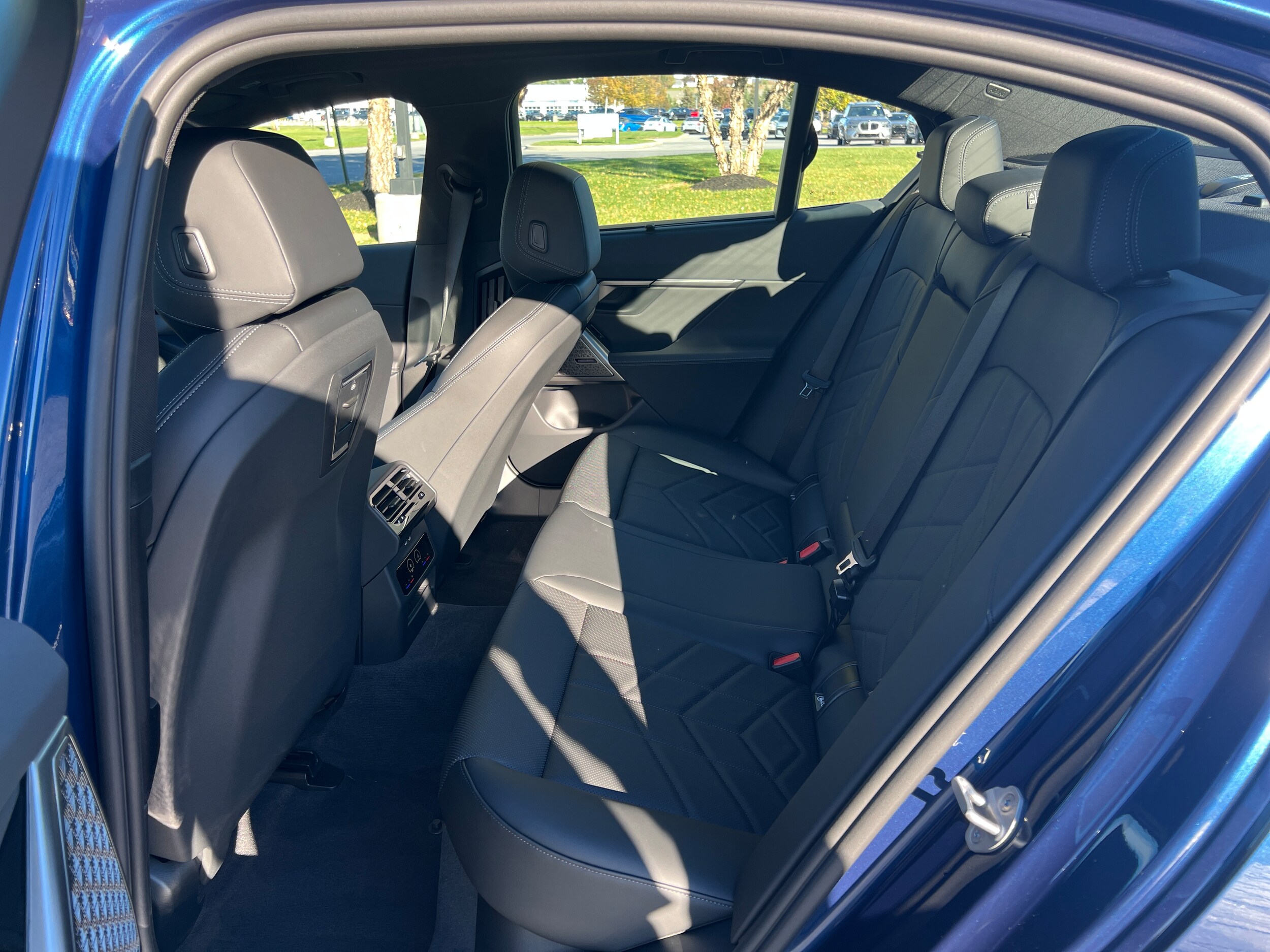 2026 BMW 5 Series 530i - Photo 12