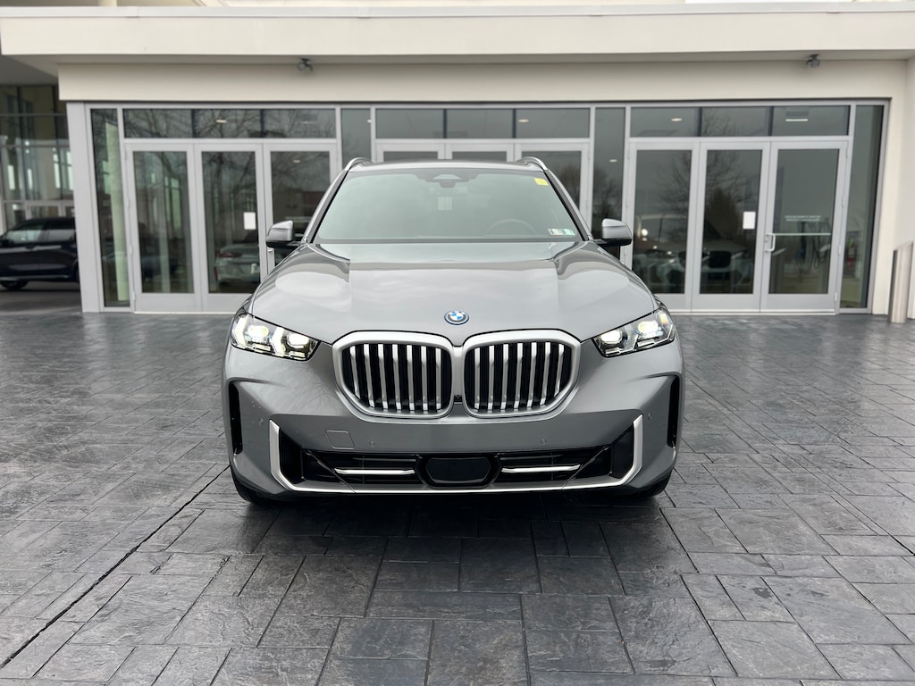 New 2026 BMW X5 PHEV xDrive50e SUV