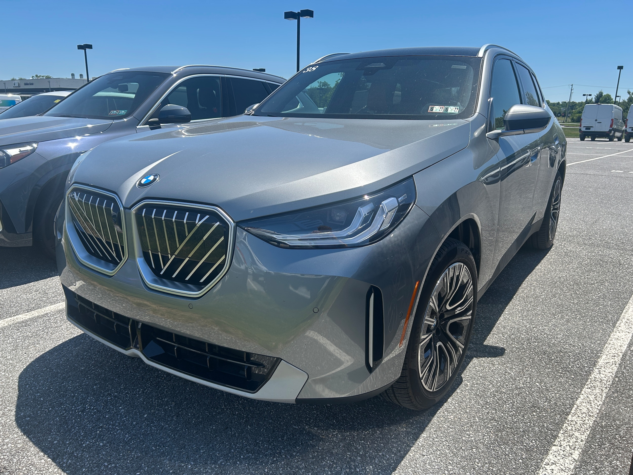 2025 BMW X3 30 XDRIVE's photo