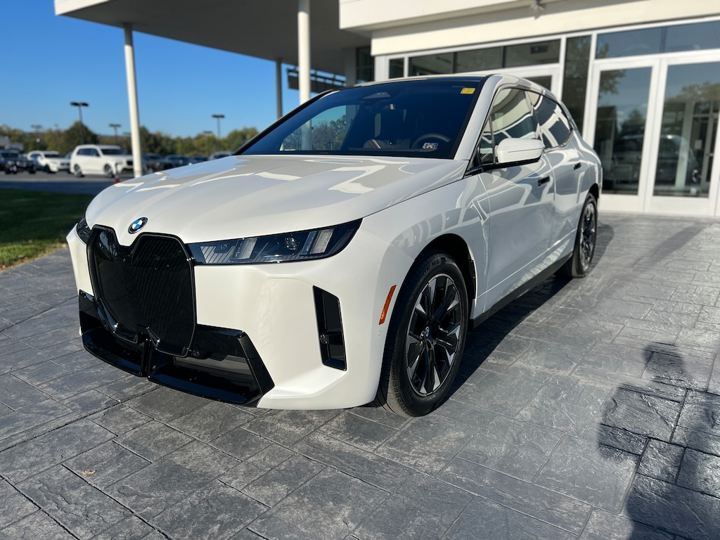 New 2026 BMW iX xDrive45 SUV