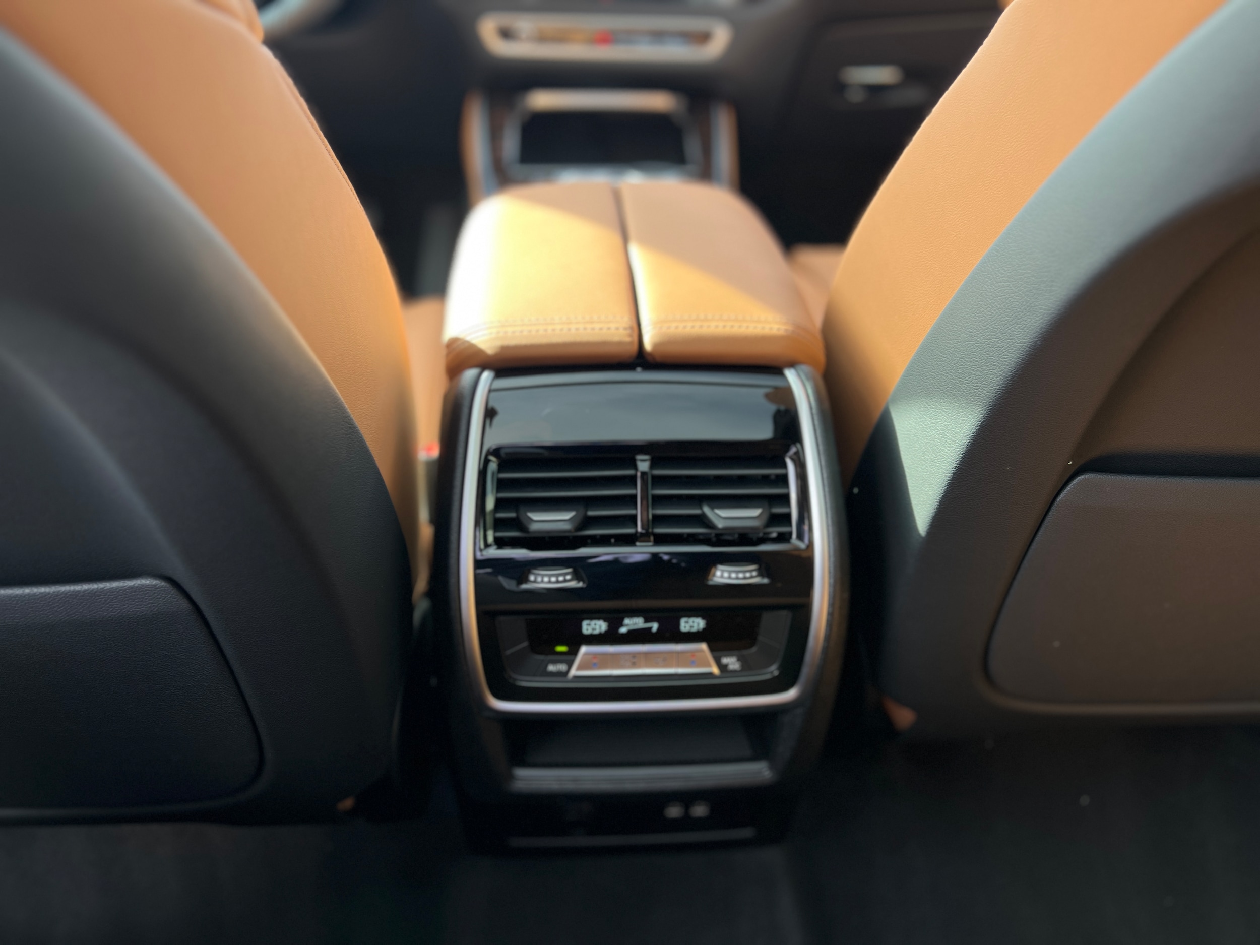 2026 BMW X5 40i - Photo 14