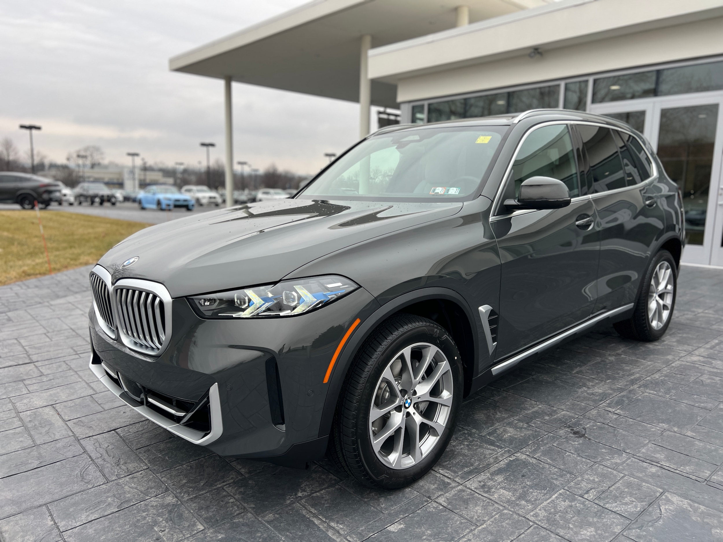 2026 BMW X5 40i's photo