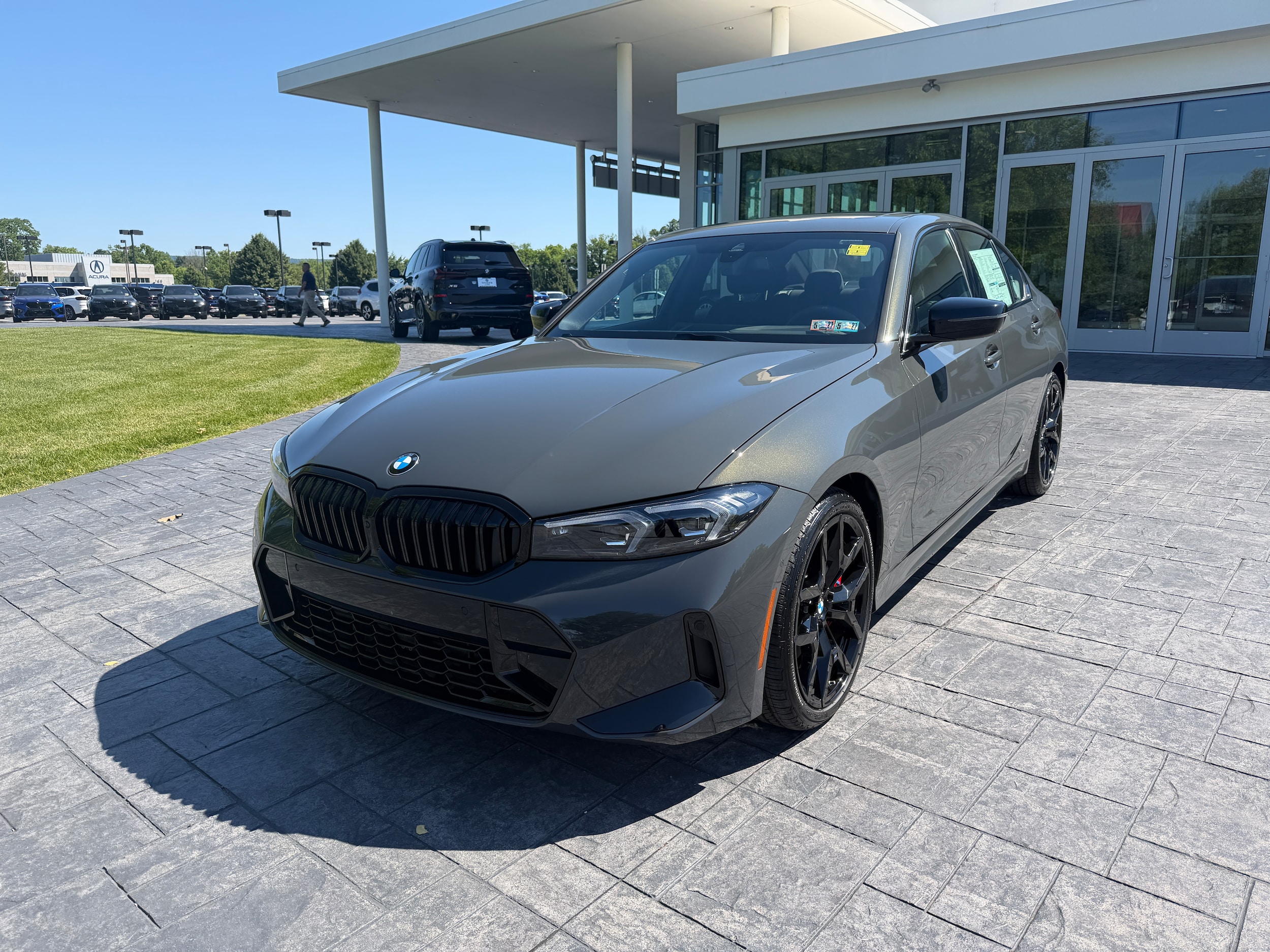2026 BMW 330i