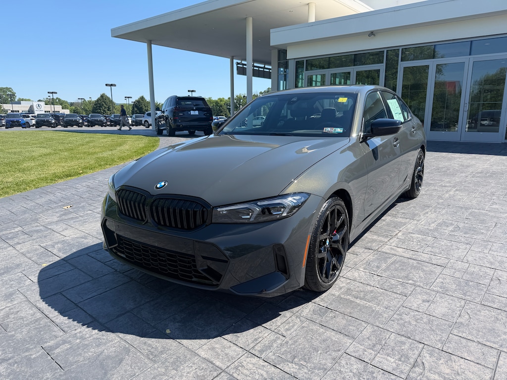 New 2026 BMW 330i xDrive Sedan