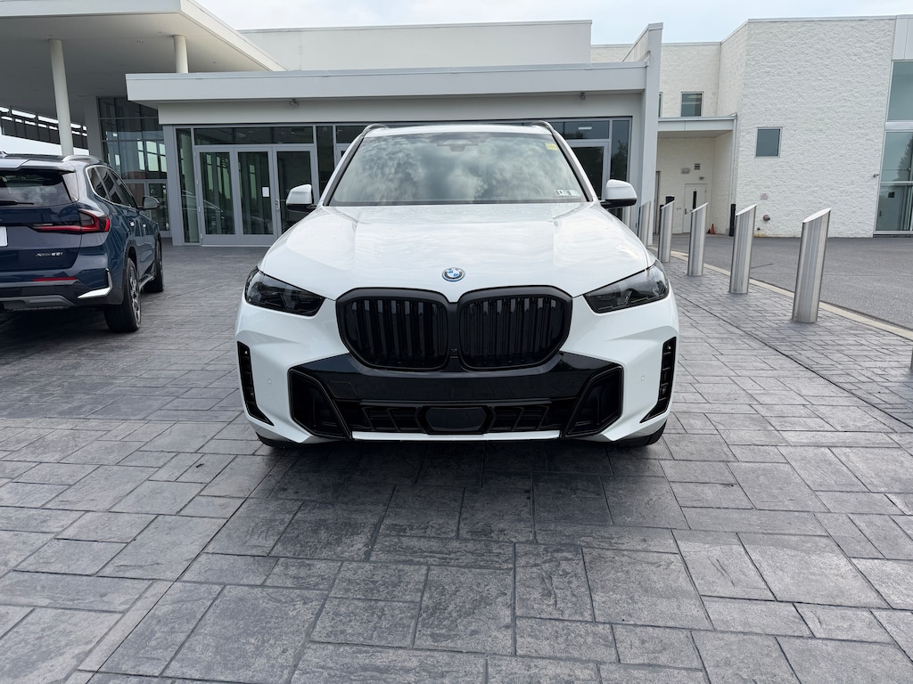 New 2026 BMW X5 PHEV xDrive50e SUV