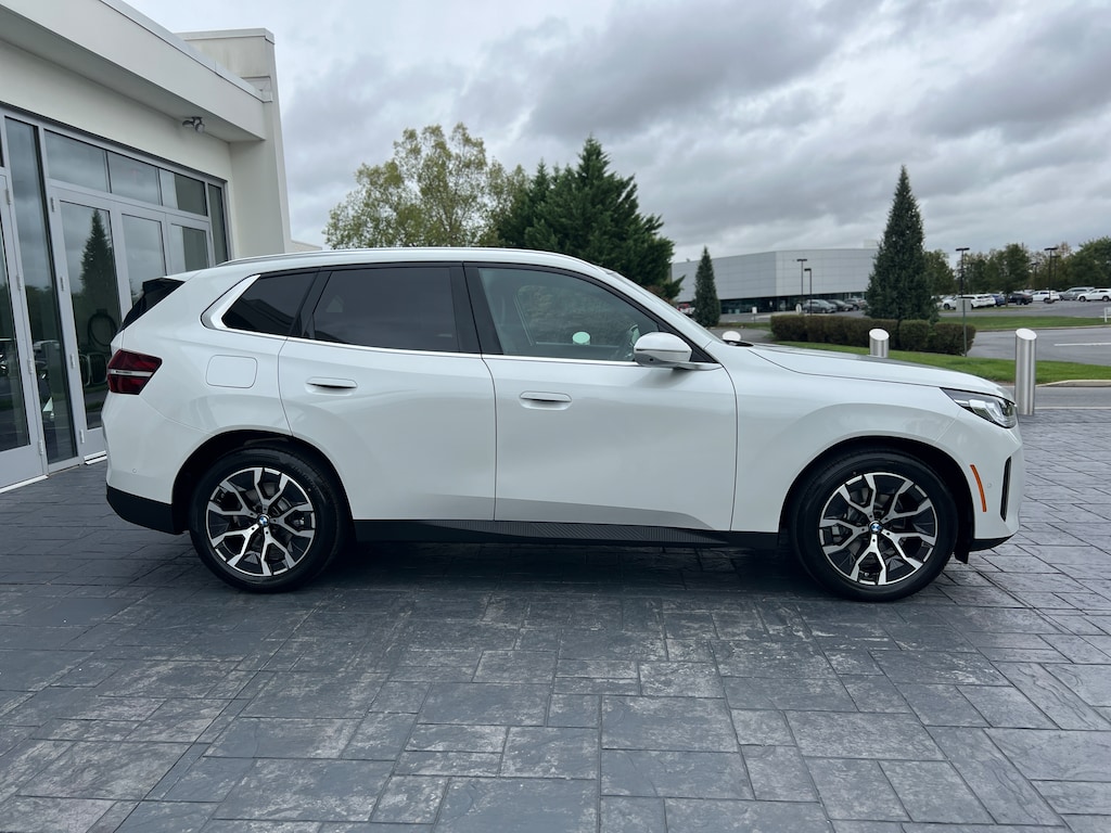 New 2026 BMW X3 30 xDrive SUV