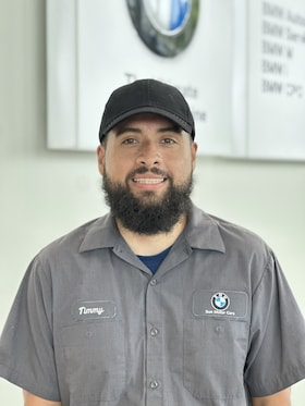 Staff member TImy Sirlopu from 50d729202933