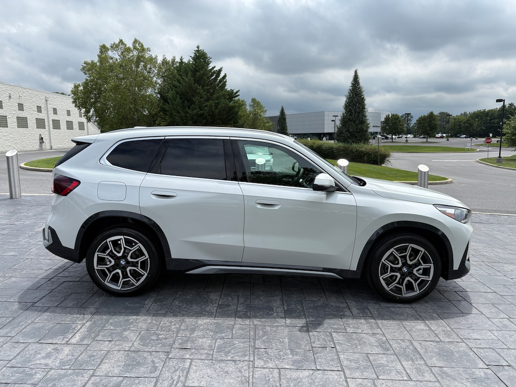 New 2026 BMW X1 xDrive28i SUV