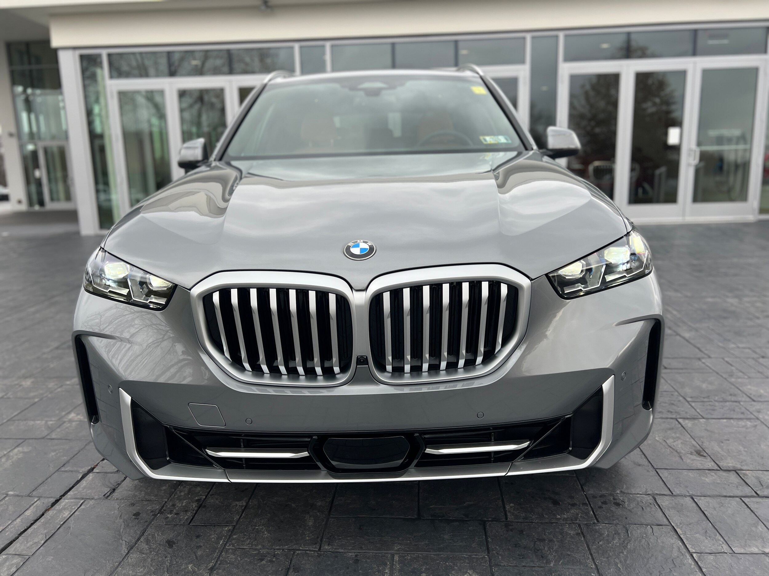 2026 Bmw X5 xDrive40i photo 2