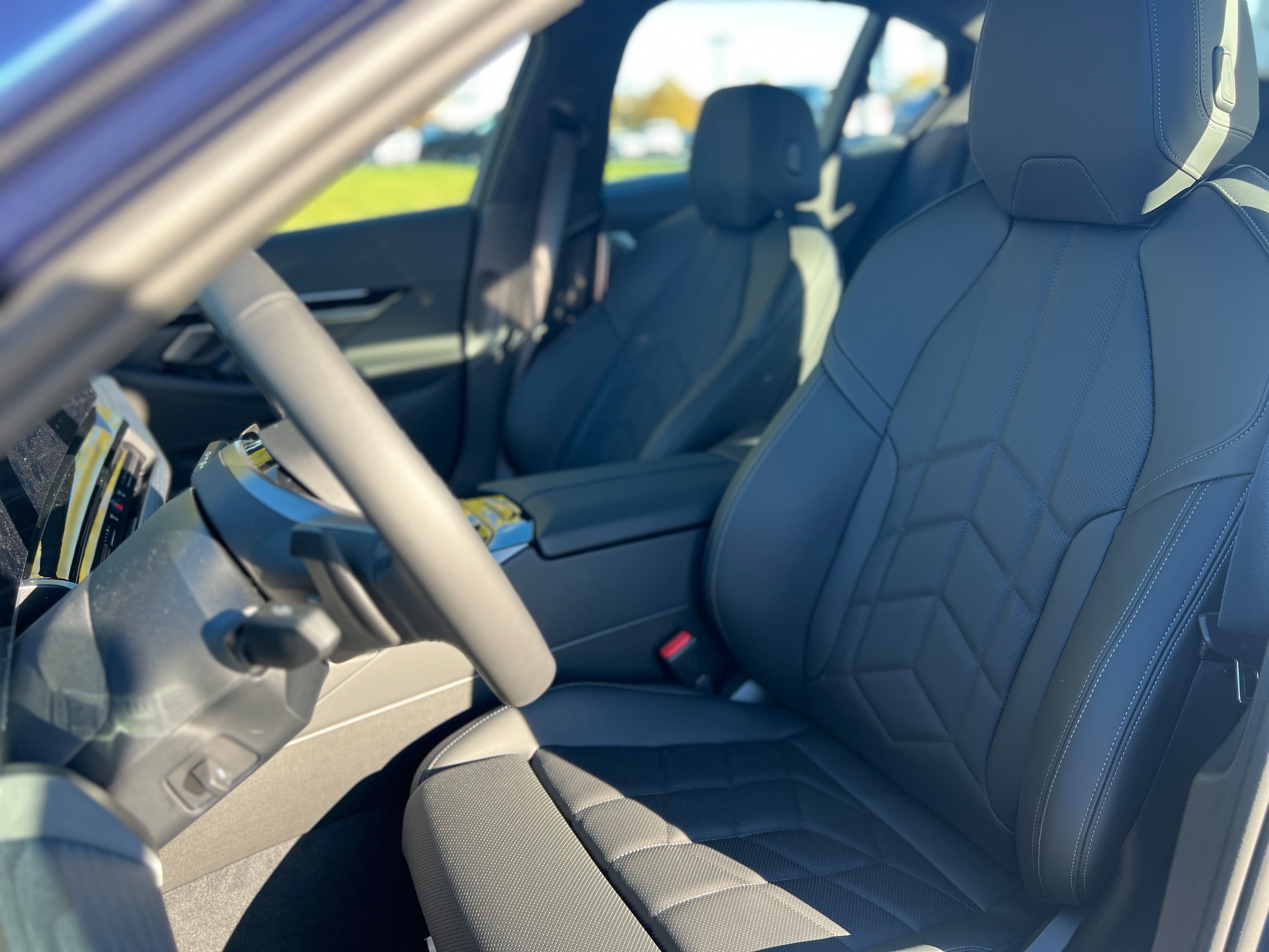 2026 BMW 5 Series 530i - Photo 11
