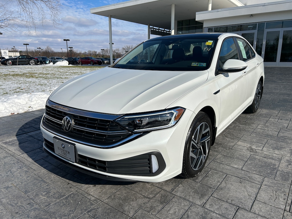Used 2023 Volkswagen Jetta 1.5T SEL Sedan