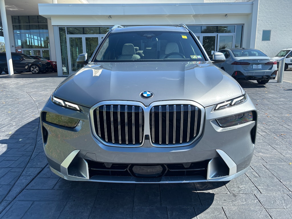 New 2026 BMW X7 xDrive40i SUV