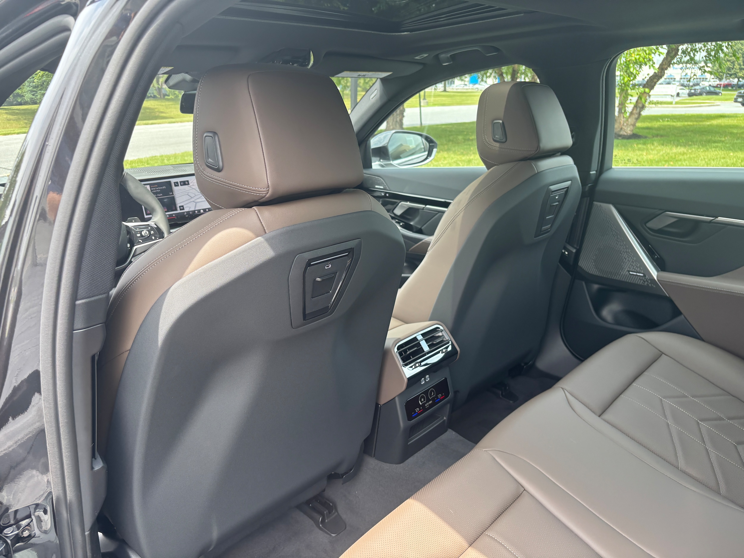 2026 BMW 5 Series 530i - Photo 14