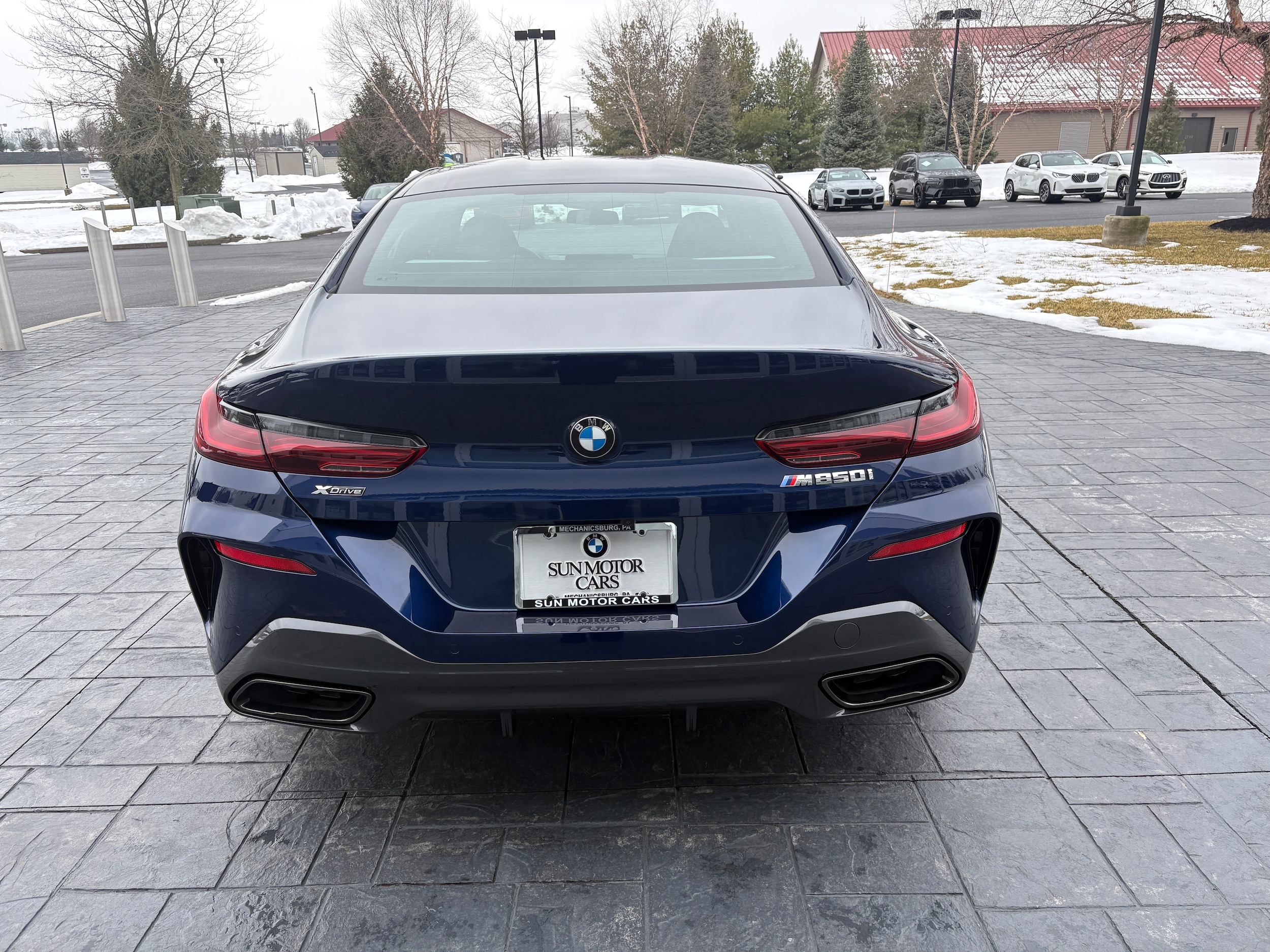 2026 BMW 8 Series M850i - Photo 6