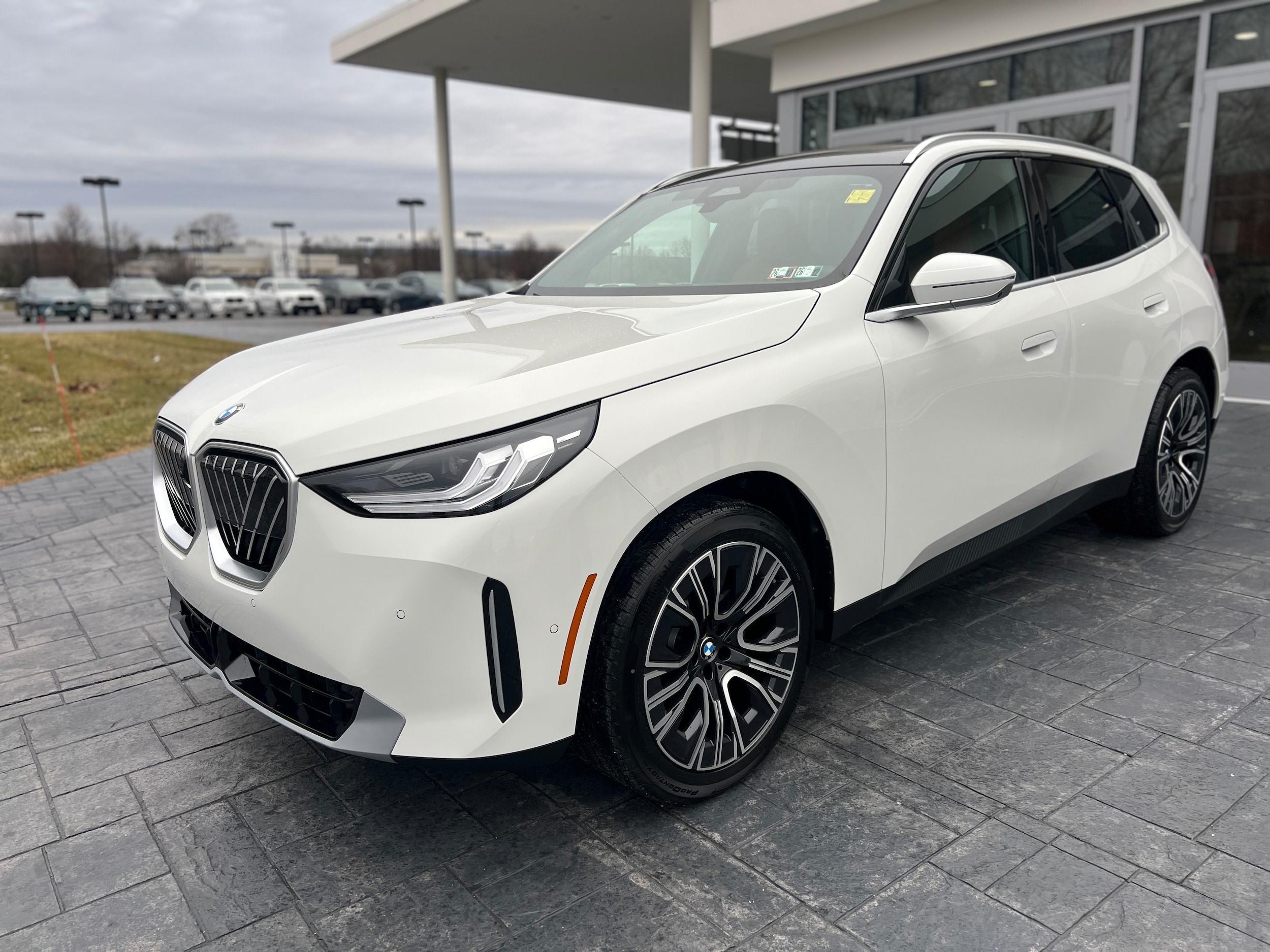 2026 BMW X3 30's photo