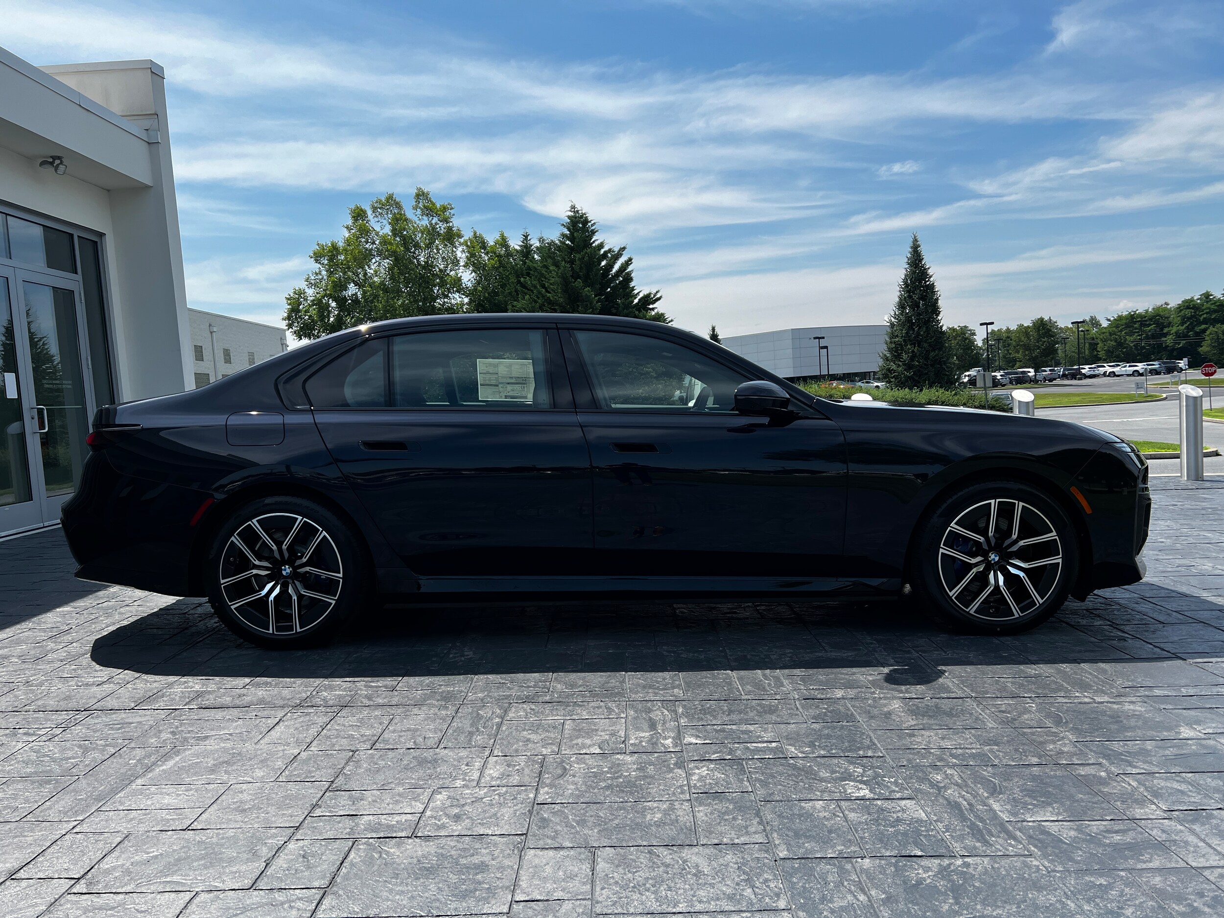 2025 Bmw i7 xDrive60 photo 3