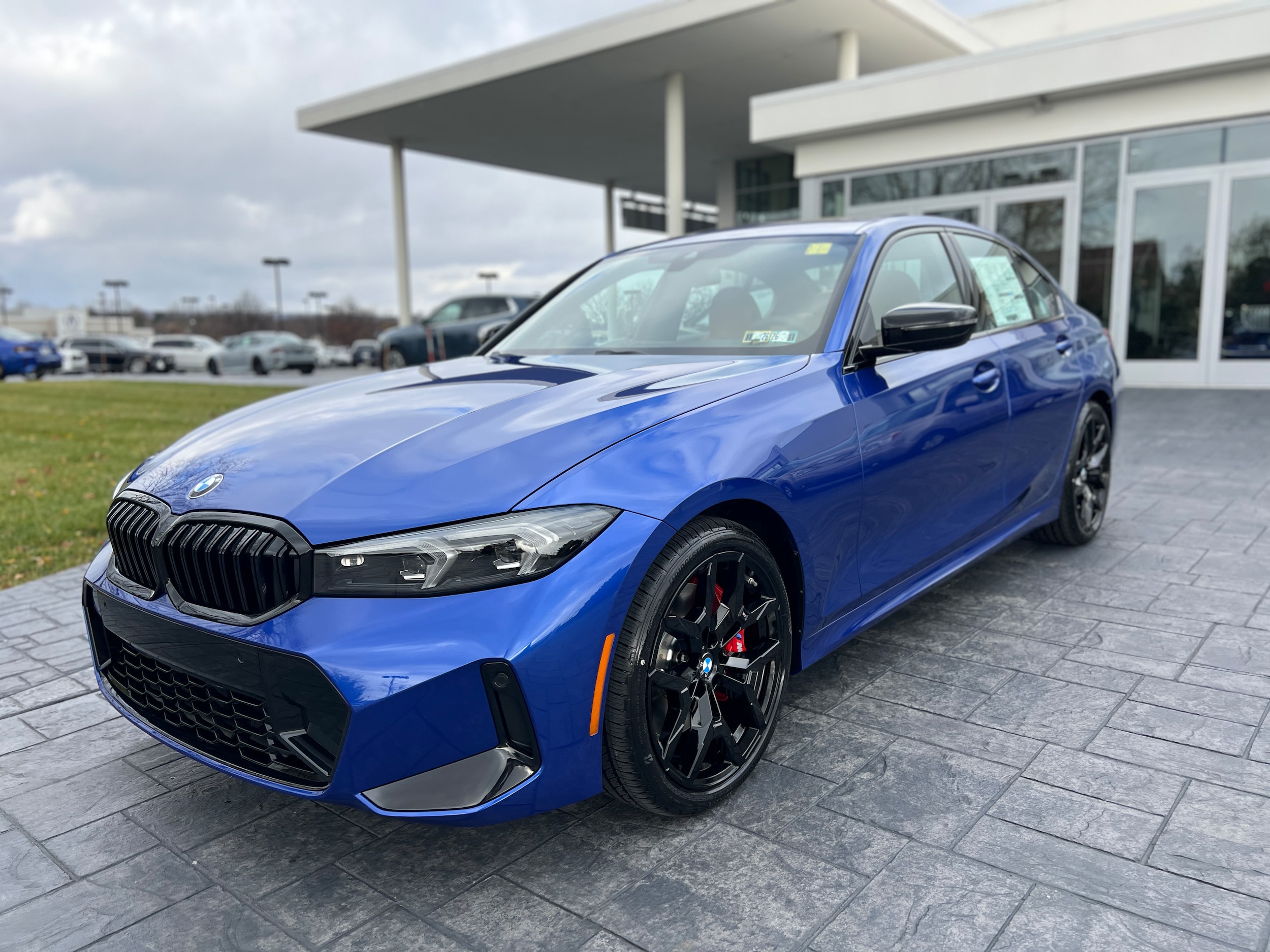 2026 BMW 3 Series 330i's photo