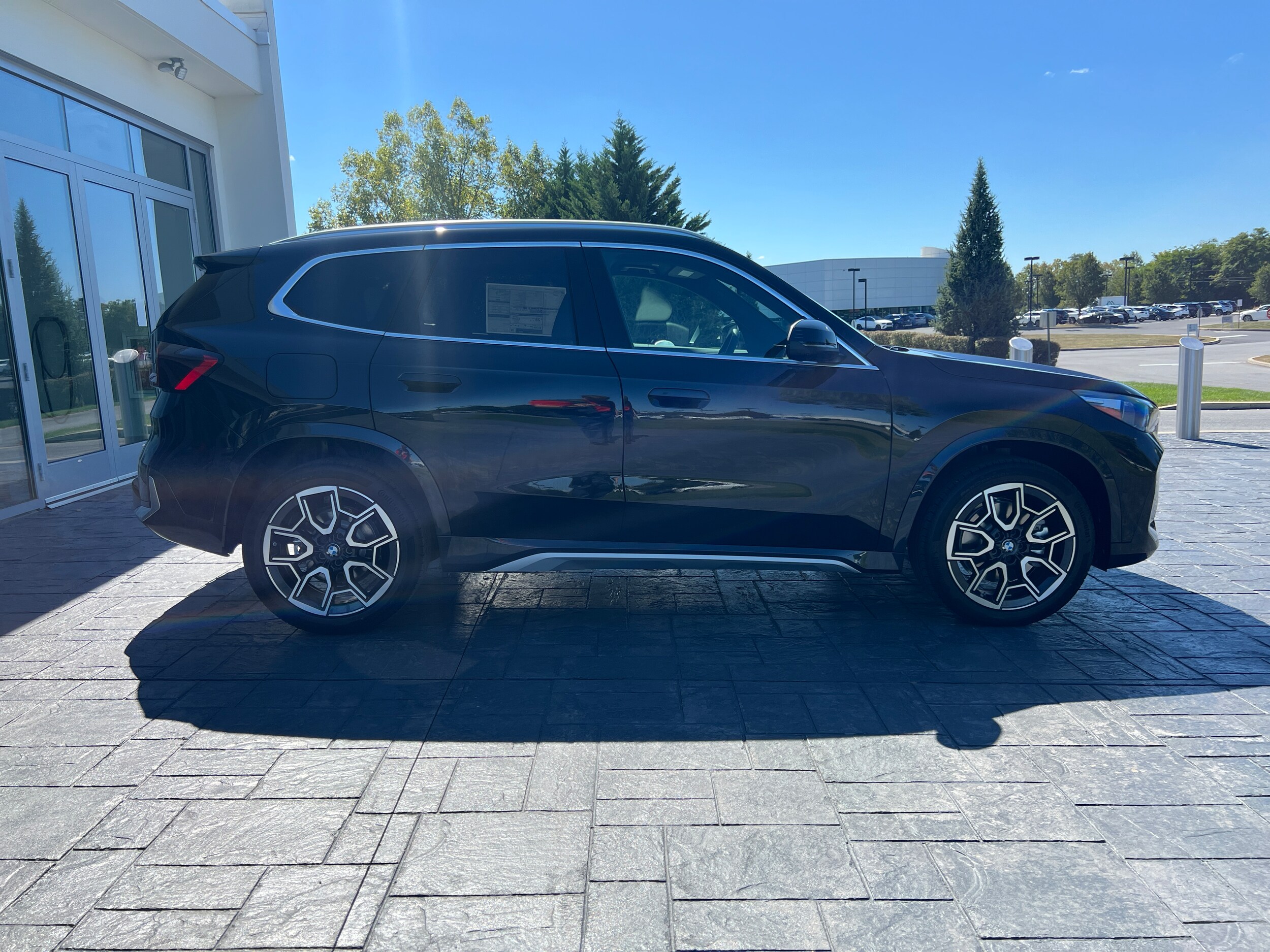 2026 Bmw X1 XDrive28i photo 2