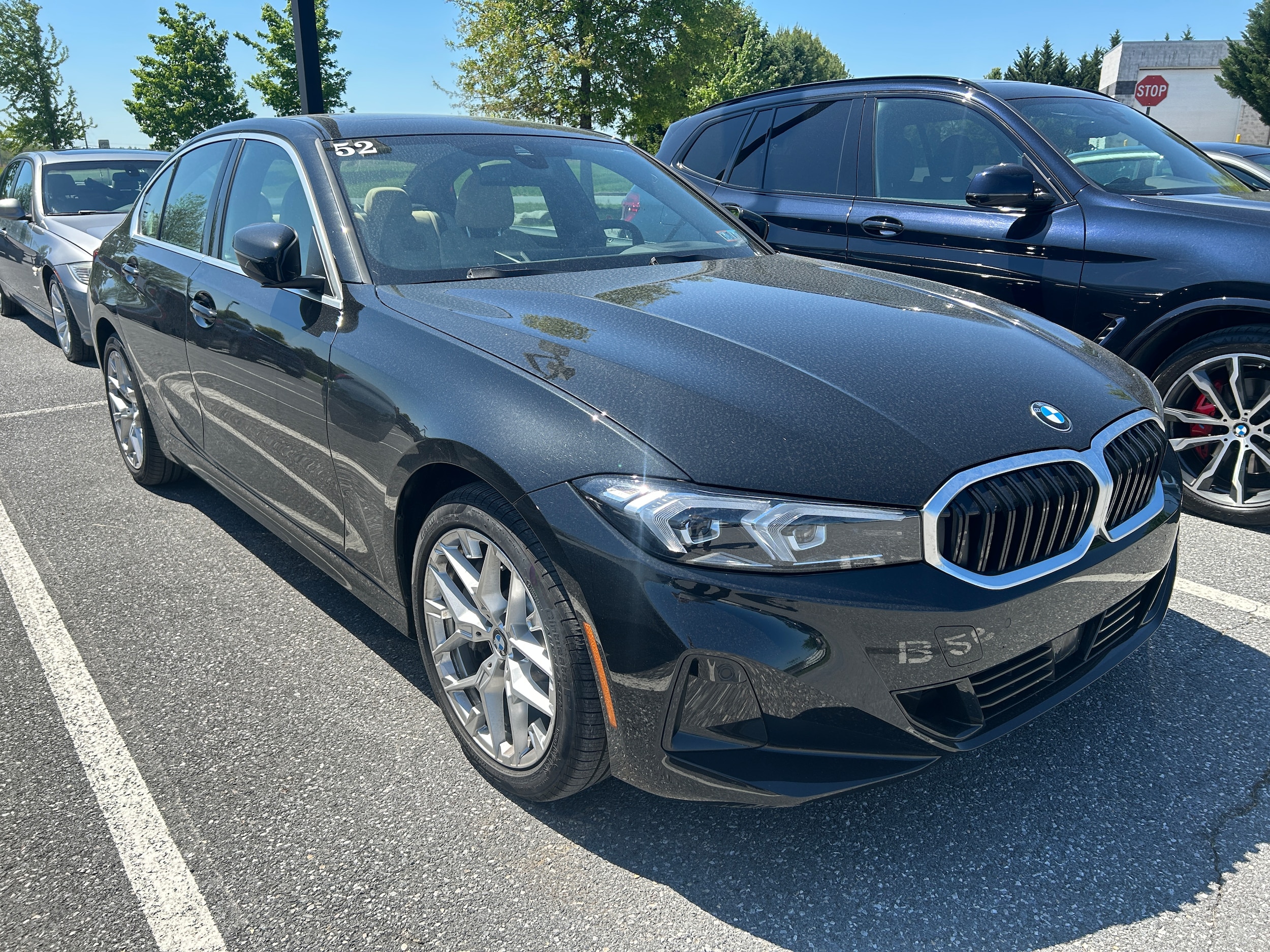 2025 BMW 3 Series 330i xDrive Sedan's photo