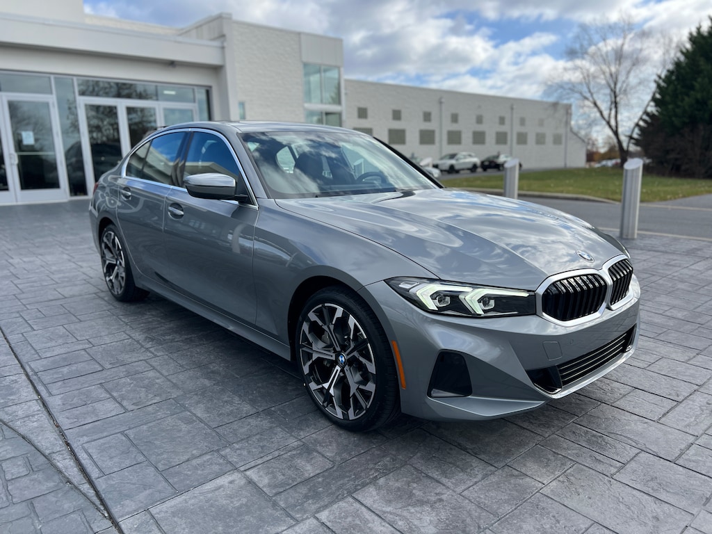 New 2026 BMW 330i xDrive Sedan