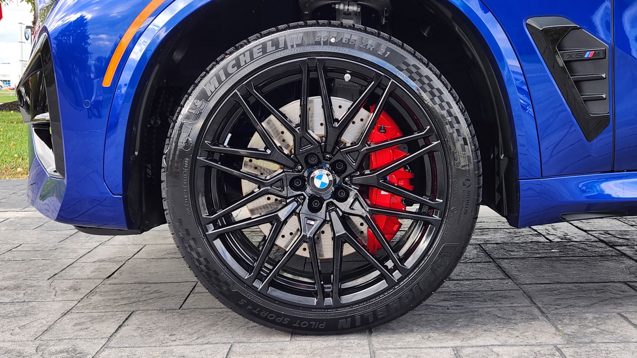 2026 BMW X5 M X5 M - Photo 9