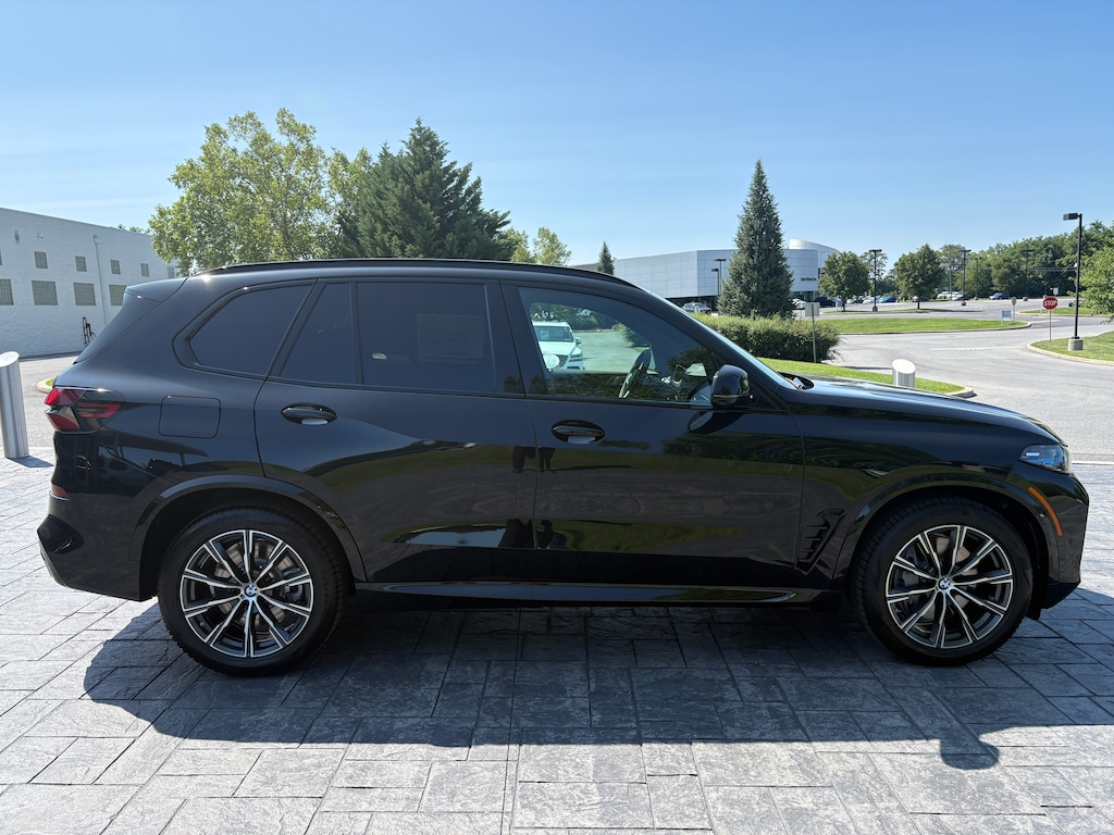 New 2026 BMW X5 PHEV xDrive50e SUV