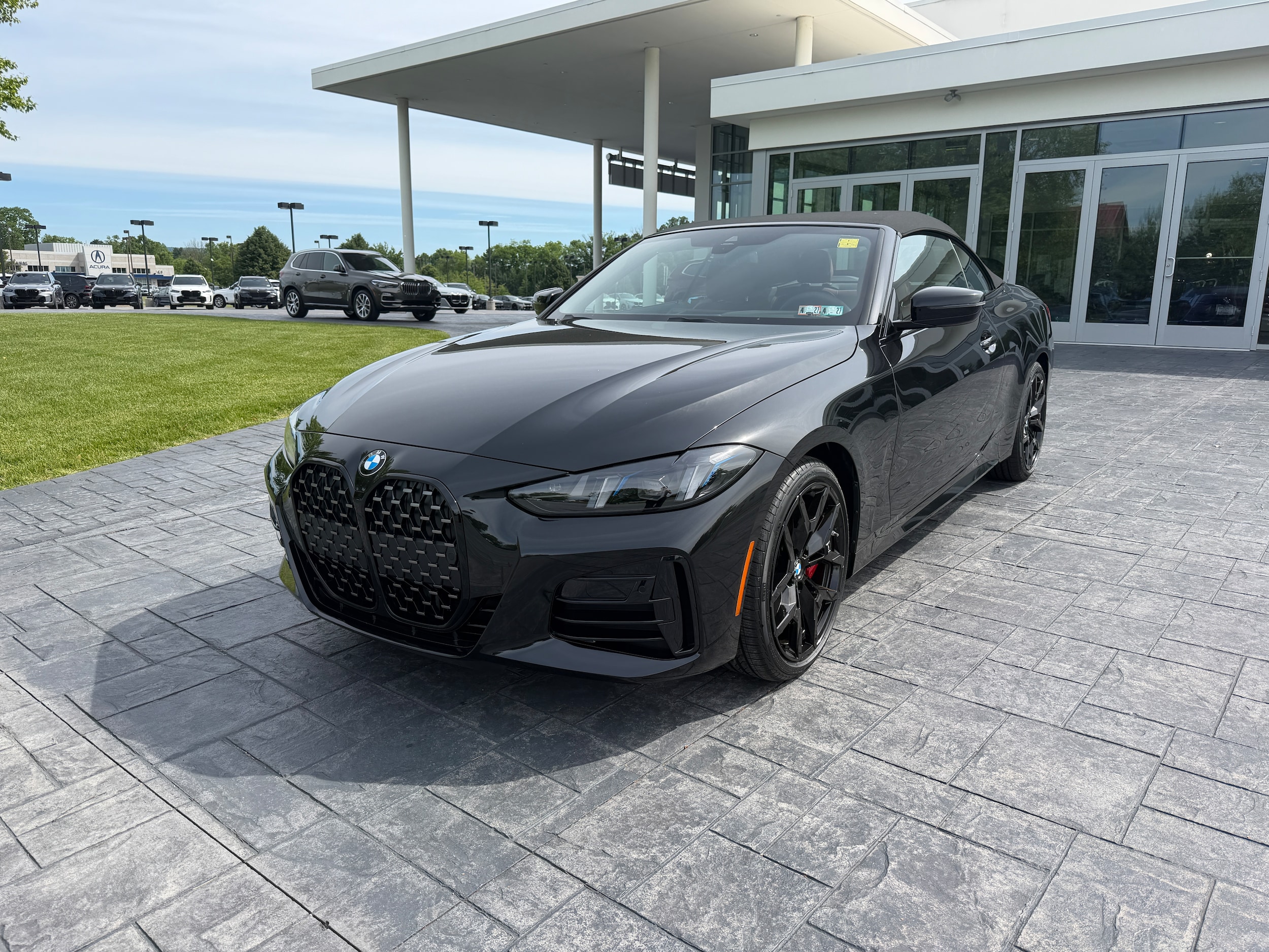 2027 BMW 4 Series 430i Convertible xDrive's photo