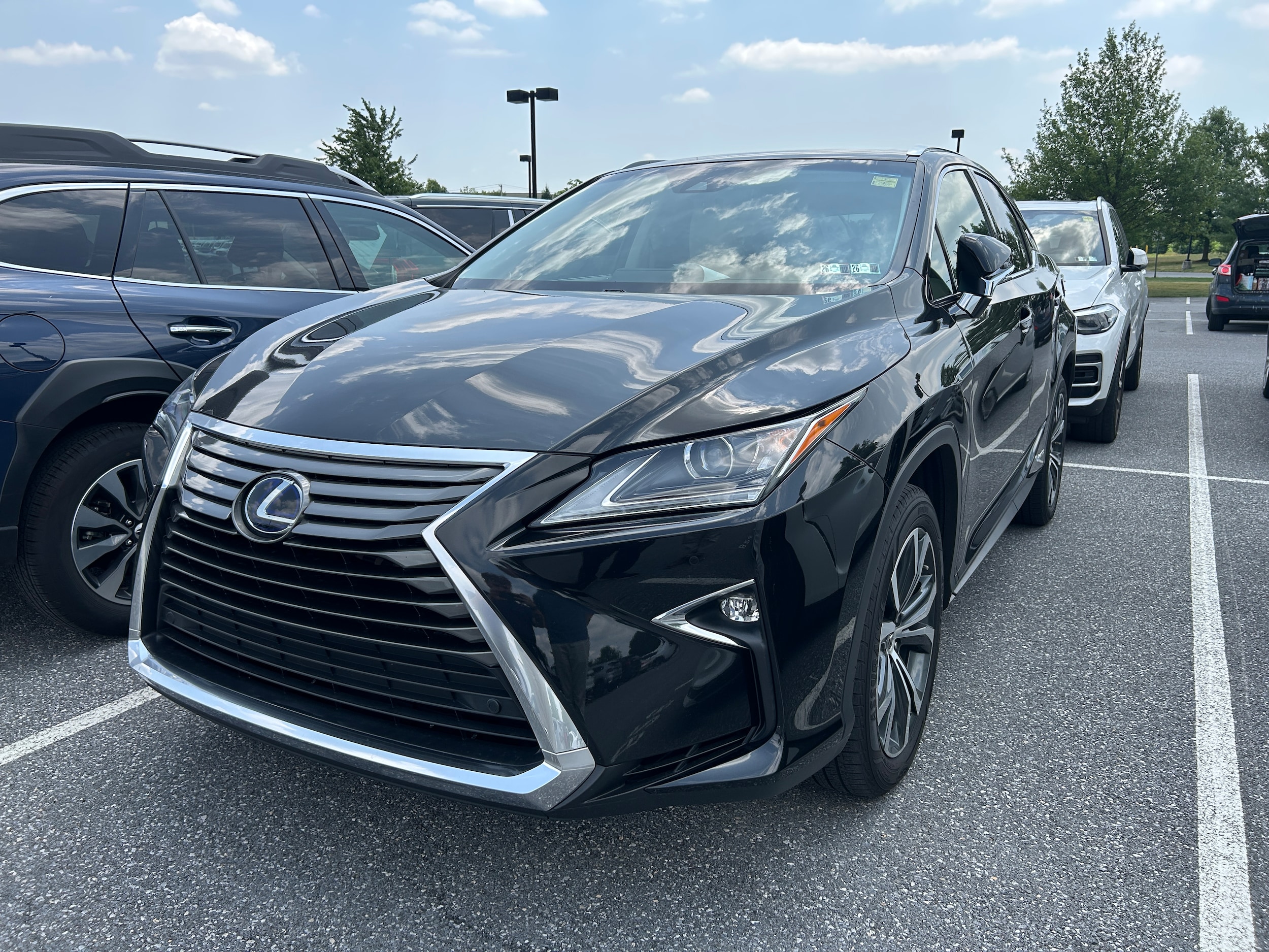 2017 Lexus RX 350 450h Hybrid 4x4's photo