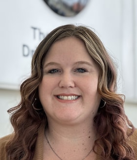 Staff member Janelle Gordon from 50d729202933