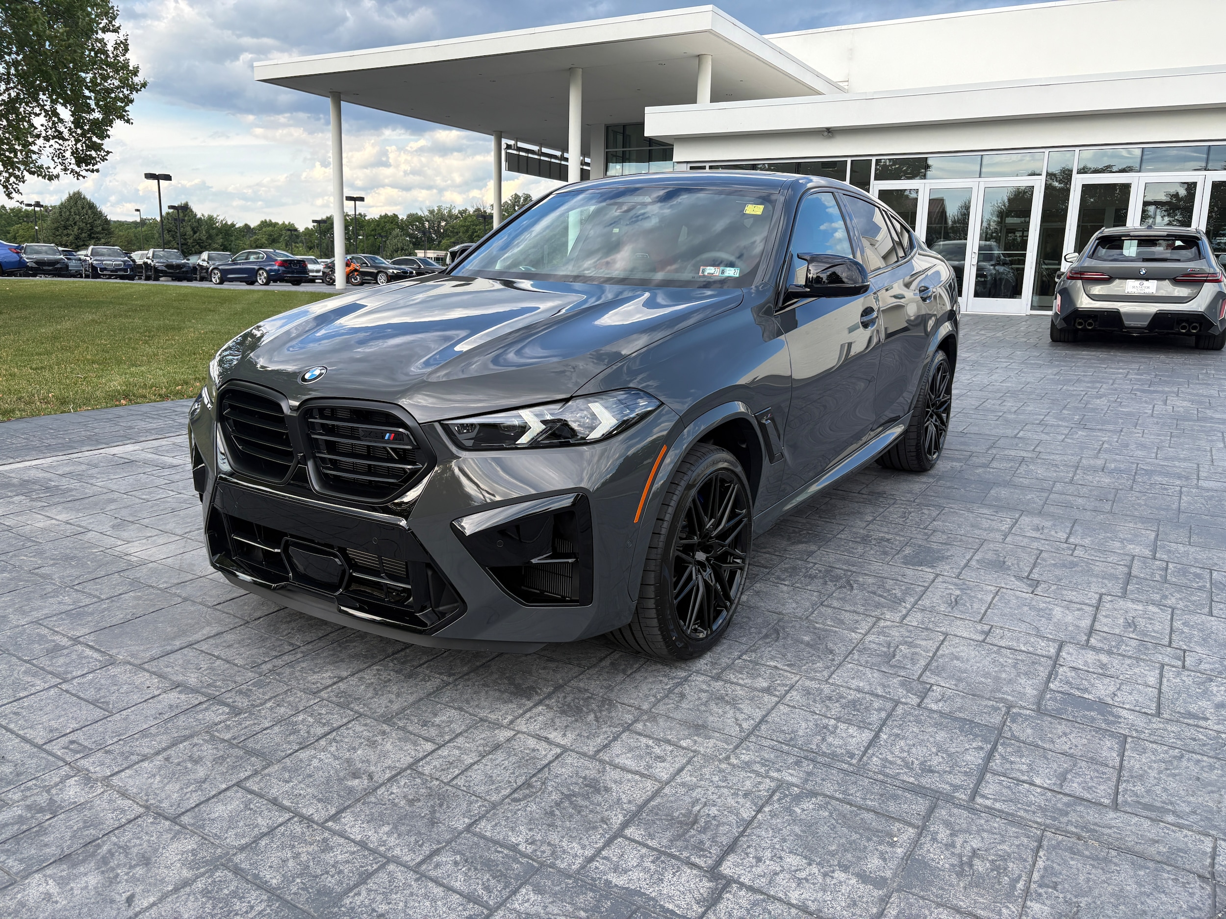 2027 BMW X6 M Competition's photo