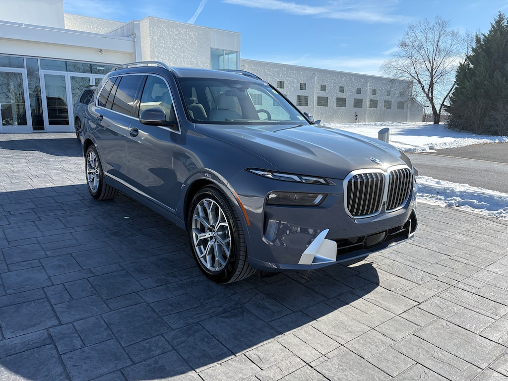 New 2026 BMW X7 xDrive40i SUV