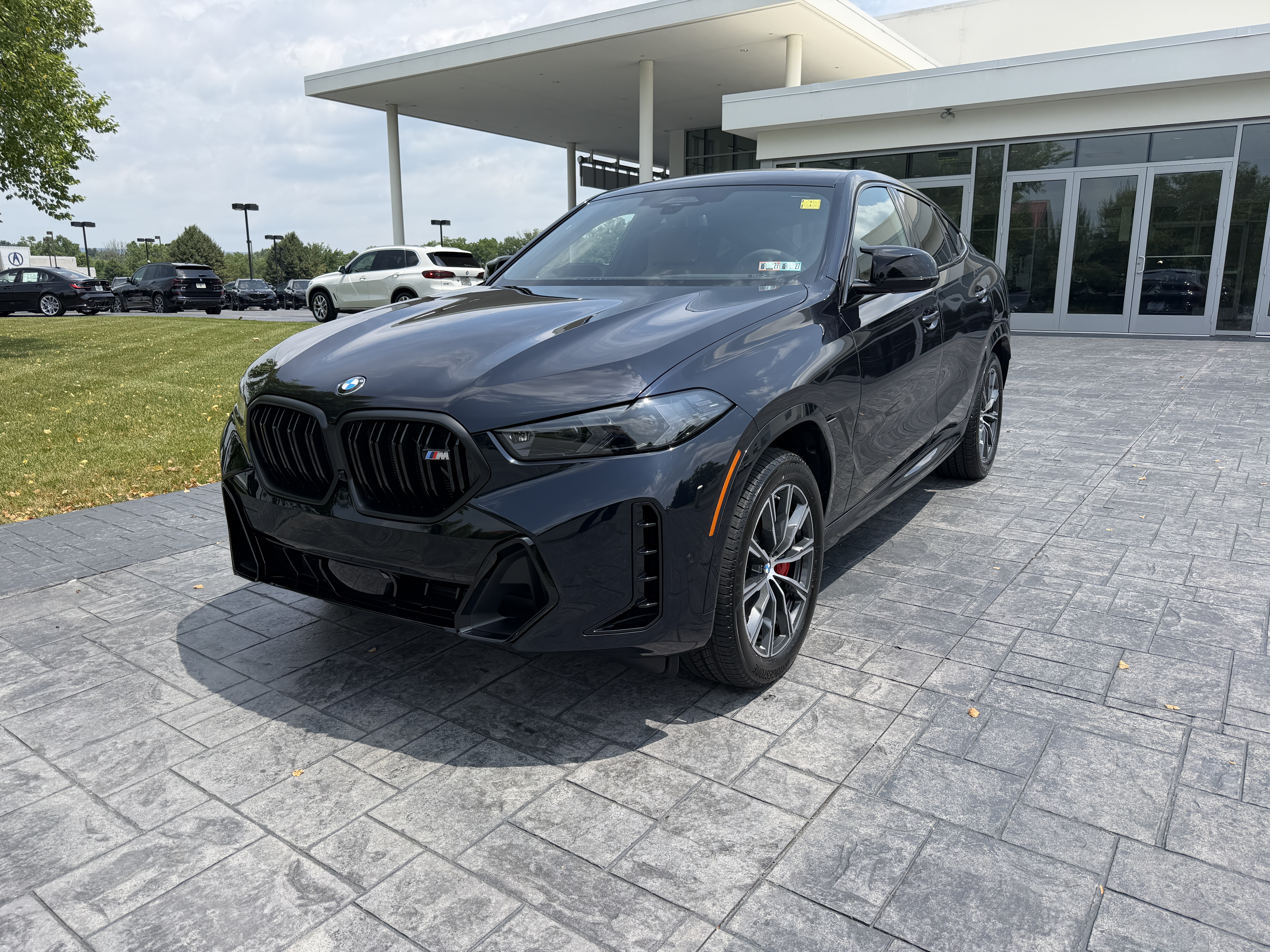 2027 BMW X6 M60i SUV