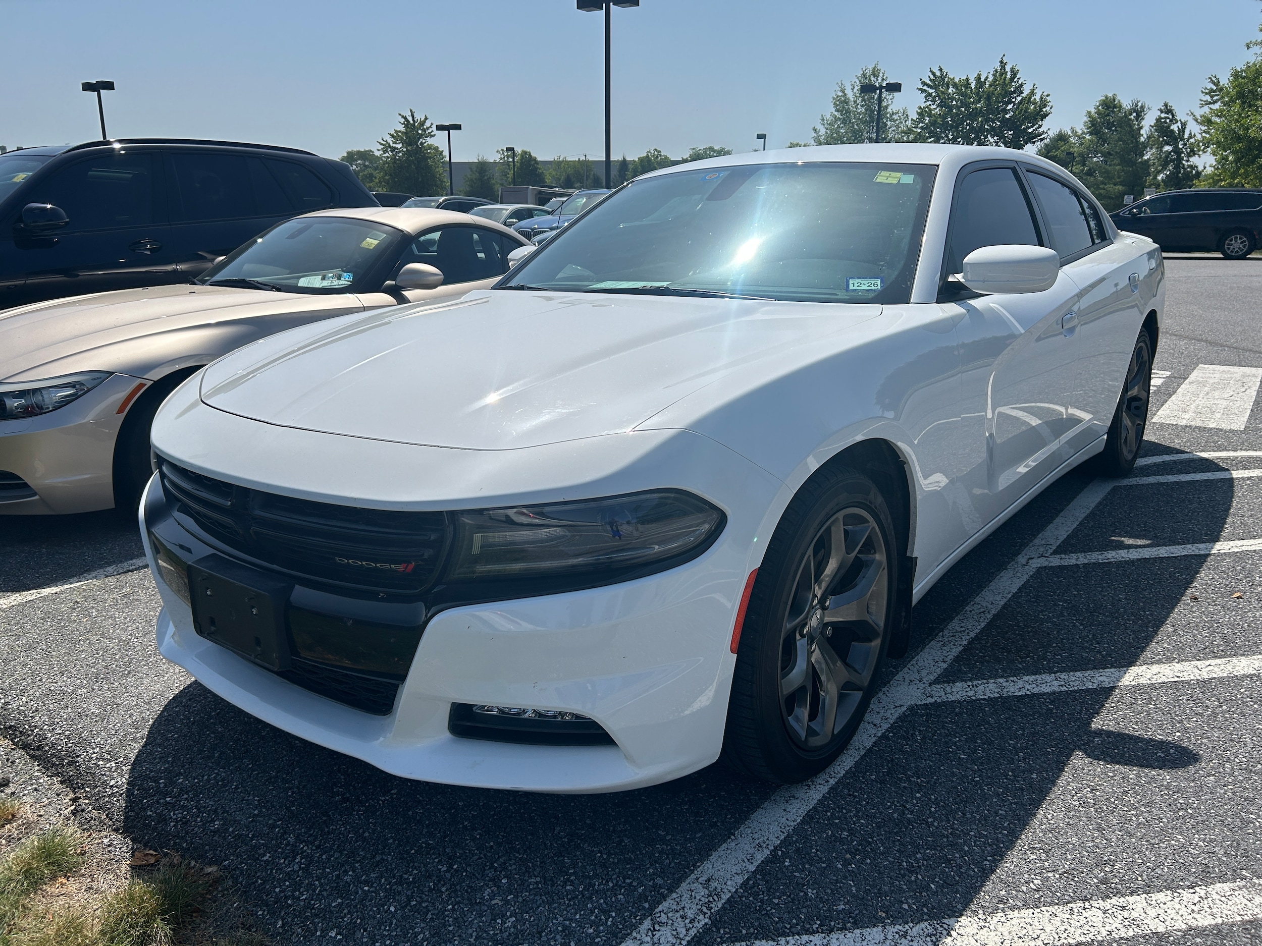 2016 Dodge Charger SXT's photo