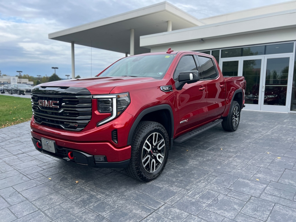 Used 2025 GMC Sierra 1500 AT4 Truck Crew Cab