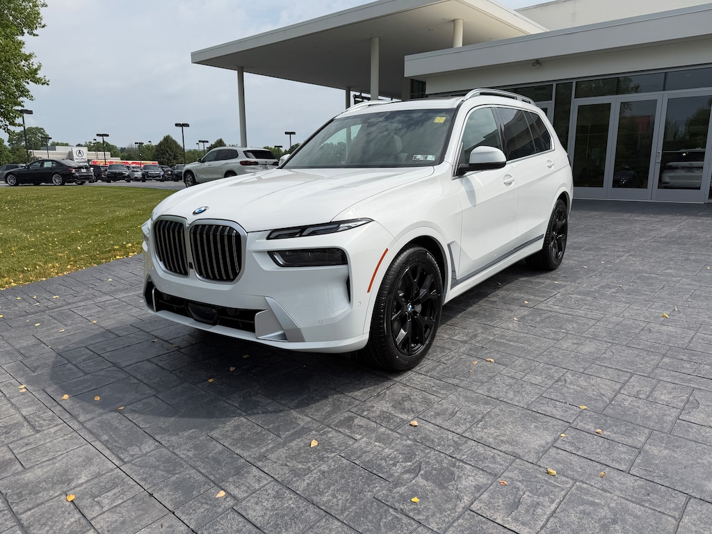 New 2027 BMW X7 xDrive40i SUV
