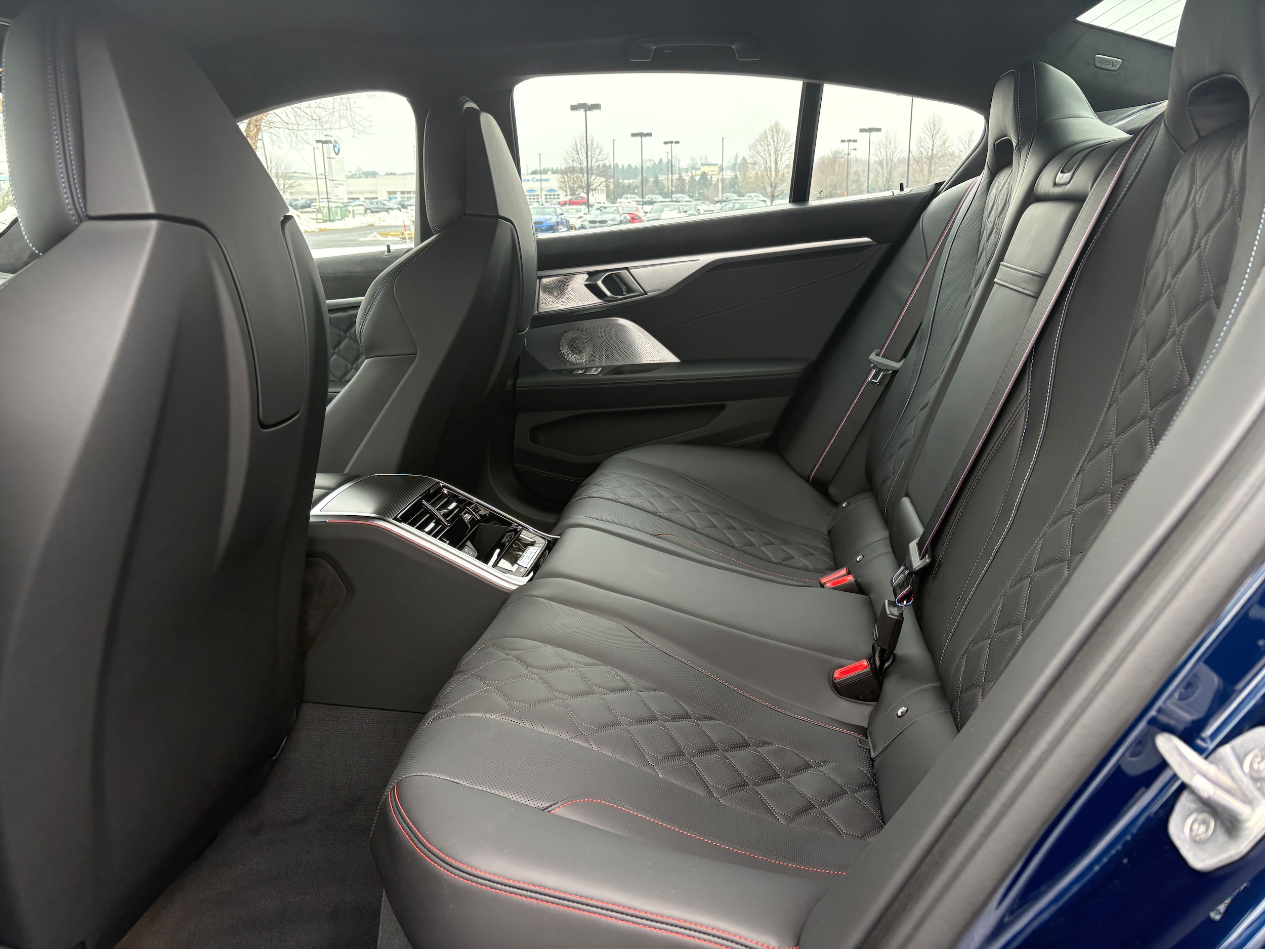 2026 BMW 8 Series M850i - Photo 13