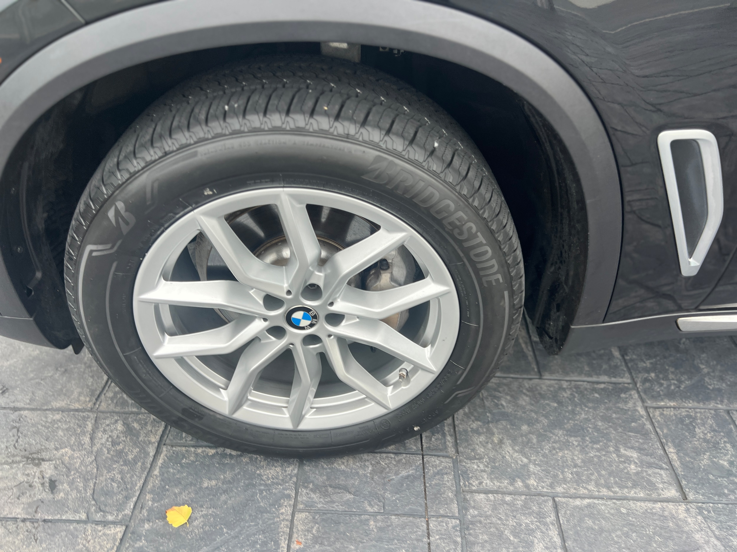 2023 BMW X5 40i - Photo 9