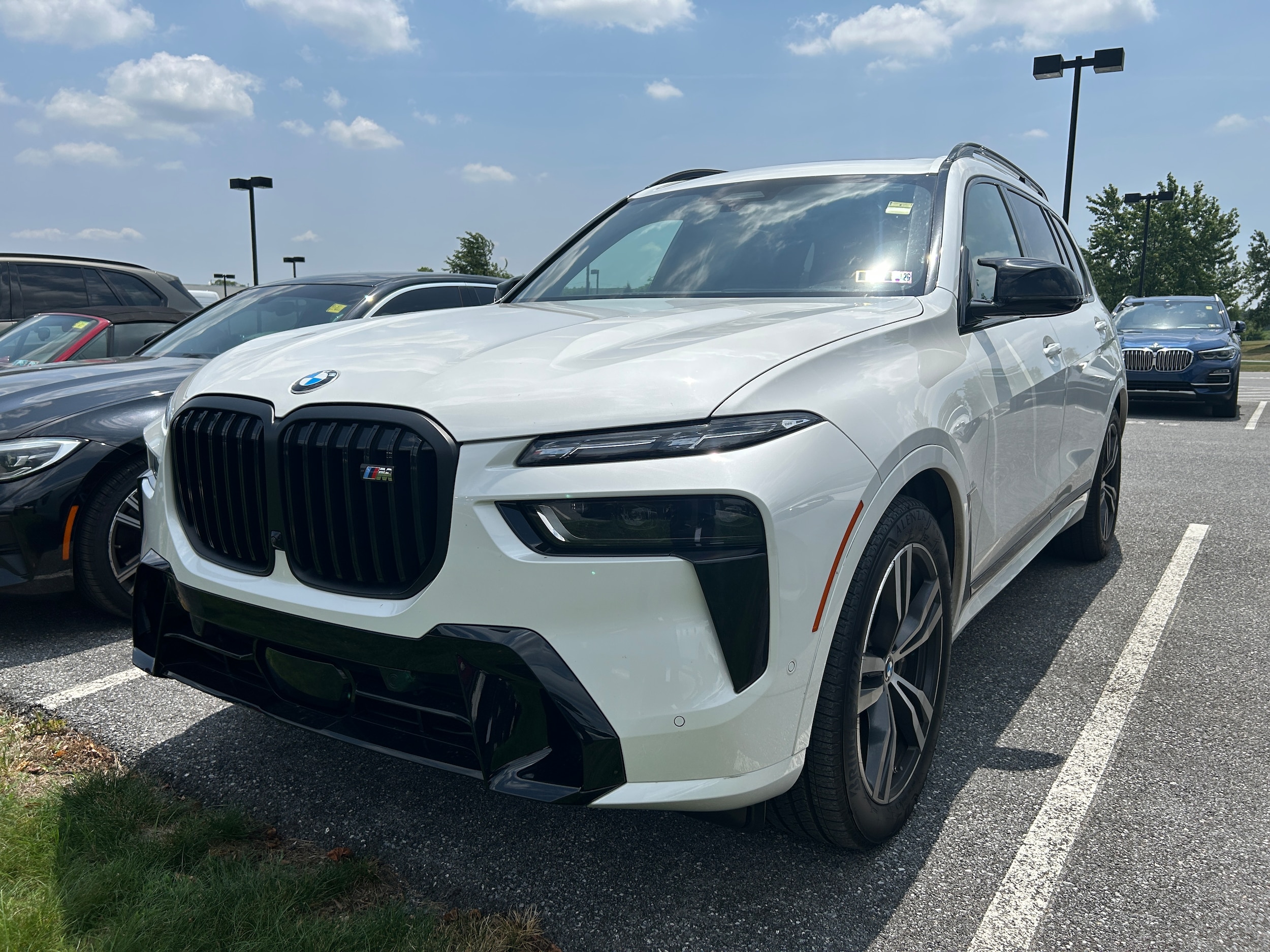 2024 BMW X7 M60i's photo