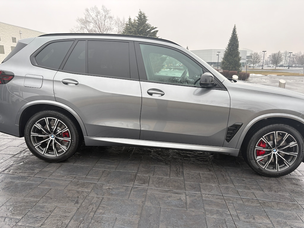 New 2026 BMW X5 M60i SUV