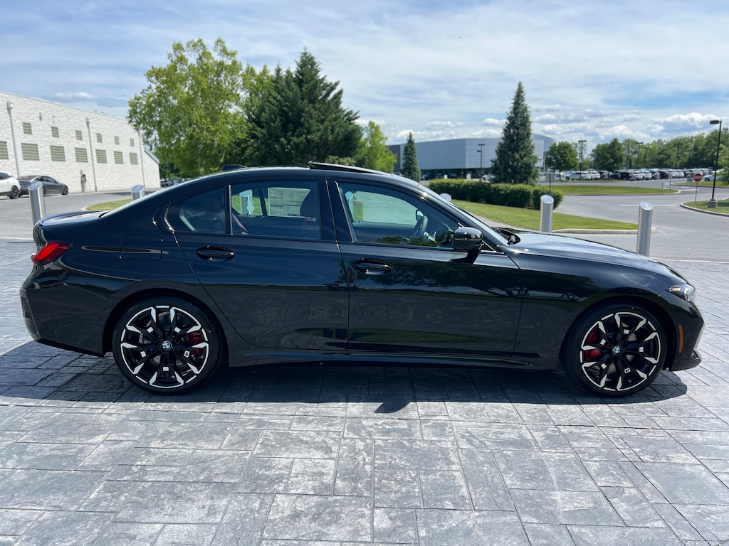 New 2026 BMW 330i xDrive Sedan
