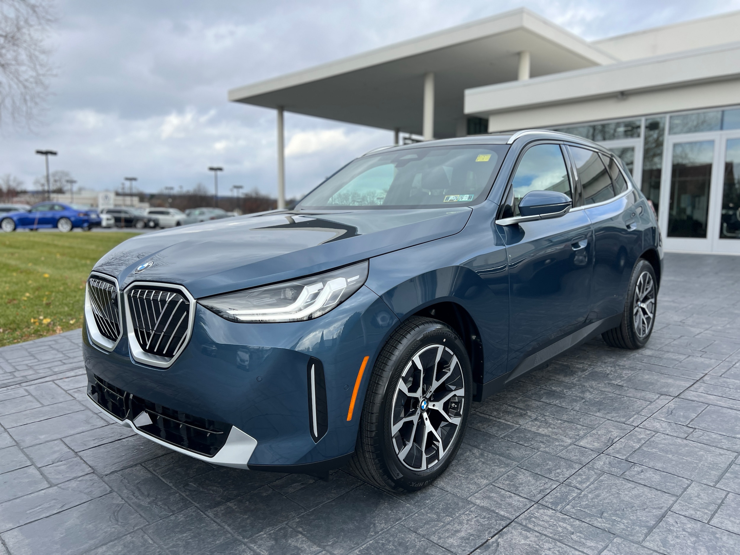 2026 BMW X3 30's photo