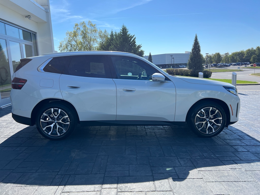 New 2026 BMW X3 30 xDrive SUV