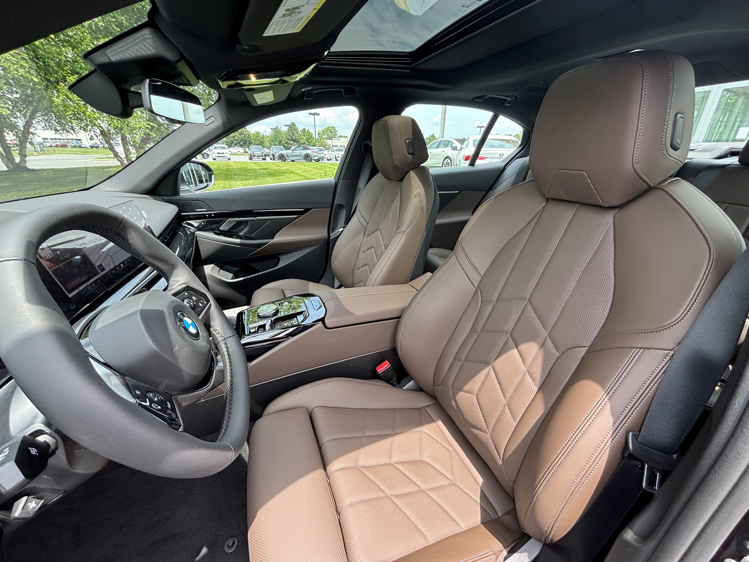 2026 BMW 5 Series 530i - Photo 12