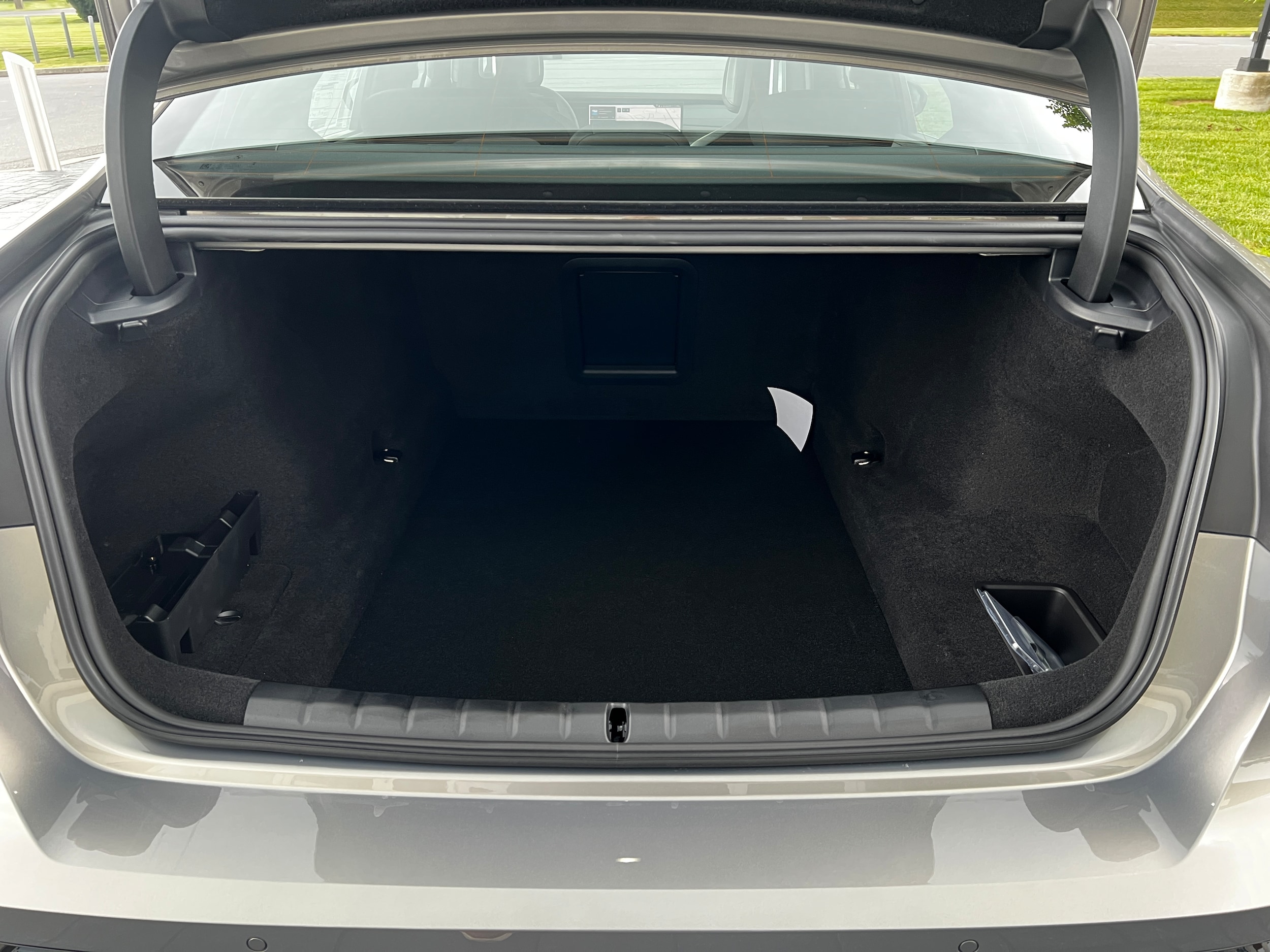 2025 BMW 7 Series 740i - Photo 22