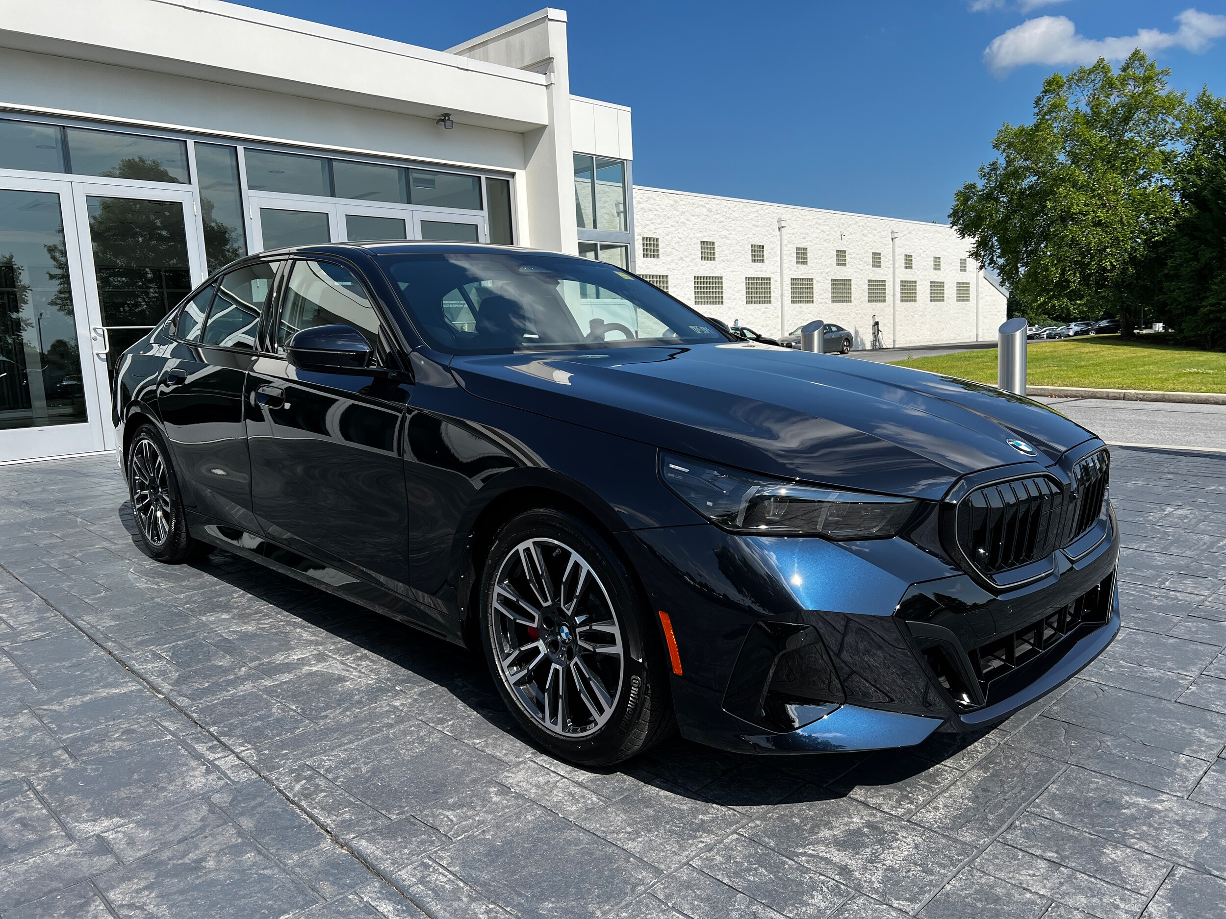 2026 Bmw 530i xDrive photo 3