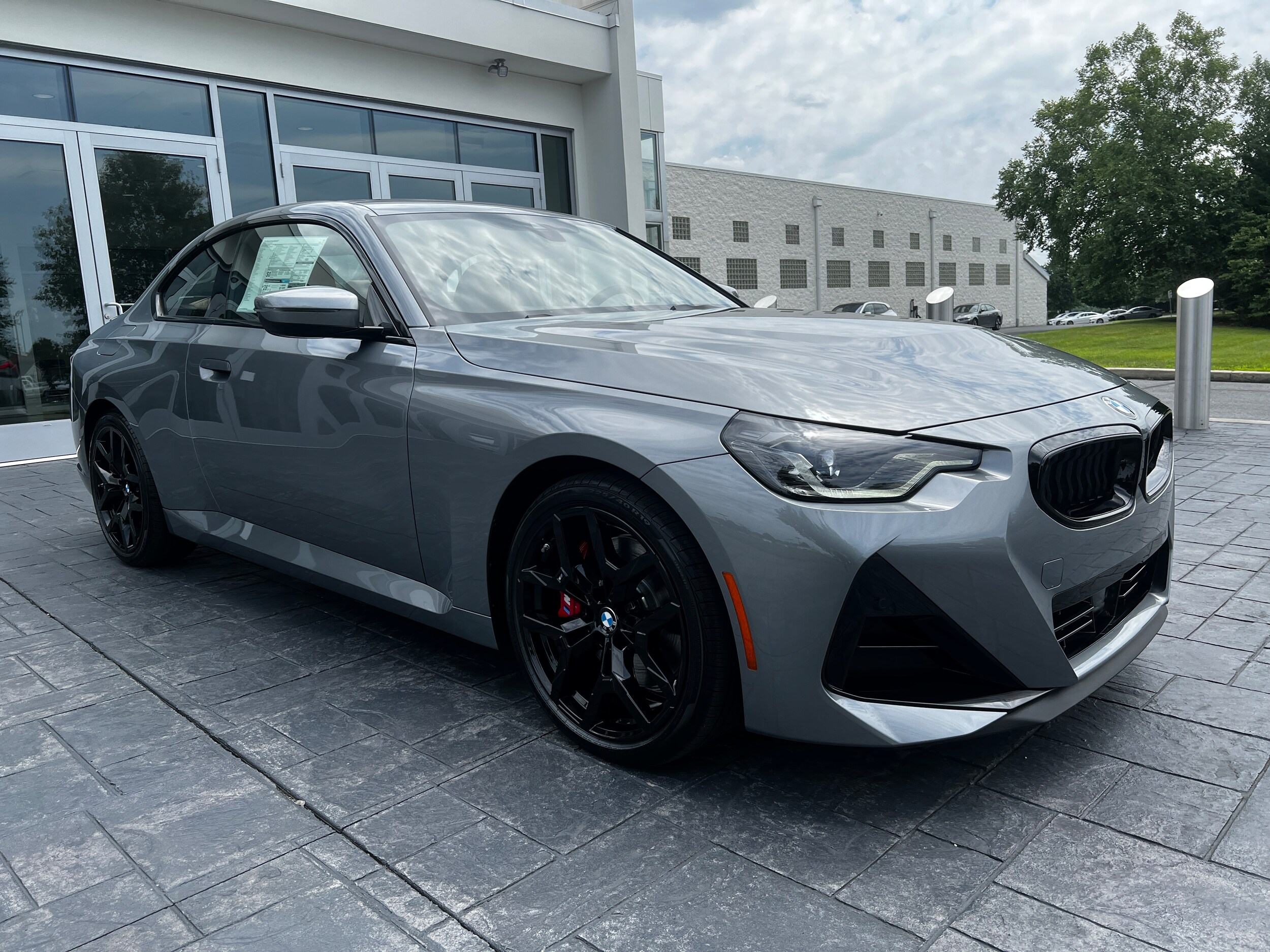 2025 Bmw 230i xDrive Coupe photo 3