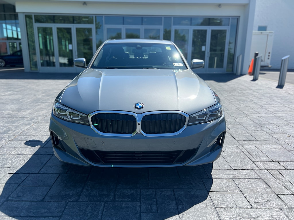 New 2026 BMW 330i xDrive Sedan