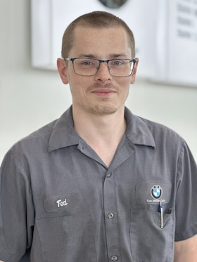 Staff member Theodore Kautz from 50d729202933